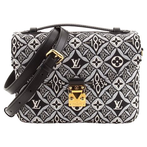 pochette metis white